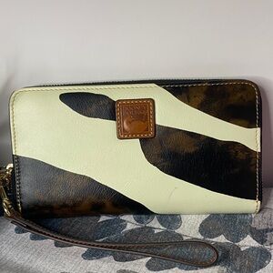 Dooney & Bourke Black and Cream Animal Print Wristlet